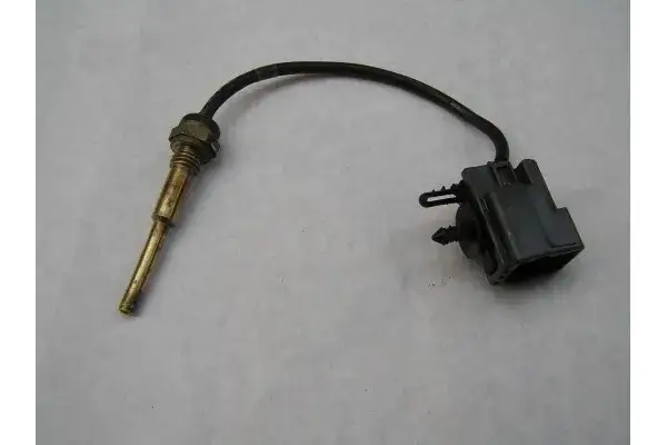 Gdzie jest czujnik temperatury silnika w Ford Focus MK1 – uniknij problemów z silnikiem