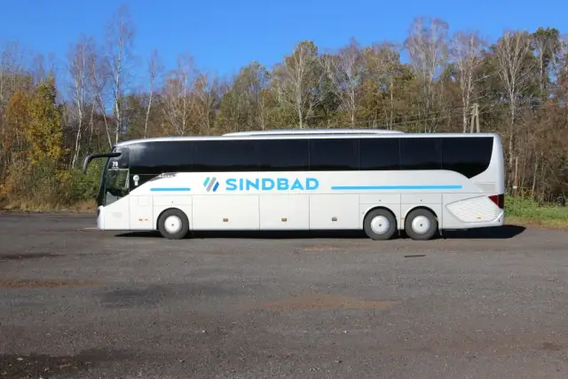 Czy autokary Sindbad mają WiFi? Sprawdź komfort podróży bez przerwy