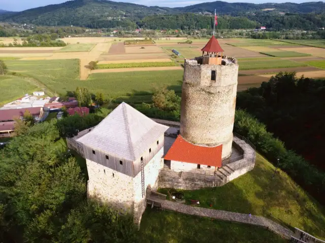 Zamek w Czchowie: Średniowieczna perła Małopolski