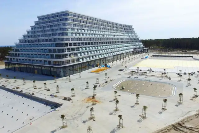 Kiedy otwarcie hotelu Gołębiewski w Pobierowie? Sprawdź szczegóły!