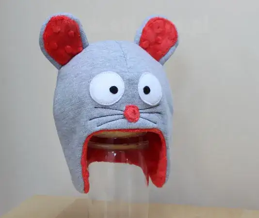 Czapka zimowa dla dziecka: Uszyj ją sam! Prosty poradnik krok po kroku.