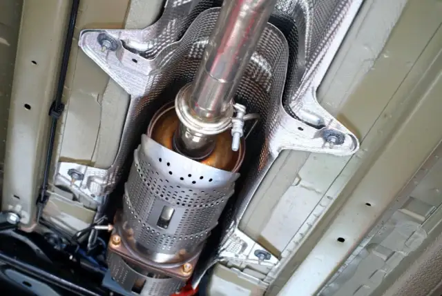 FAP bouché : Changer, nettoyer ? Coûts, astuces et solutions