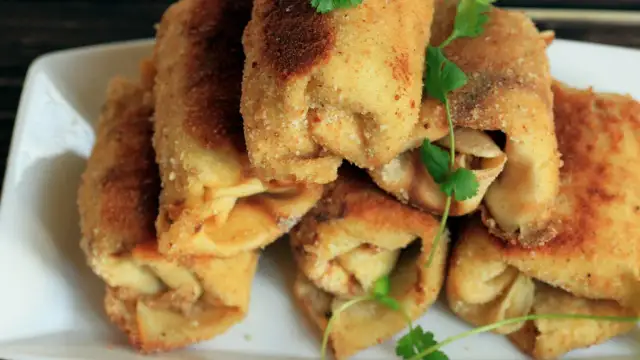 Najlepsze sosy do krokietów z kapustą i grzybami, które zachwycą smakami