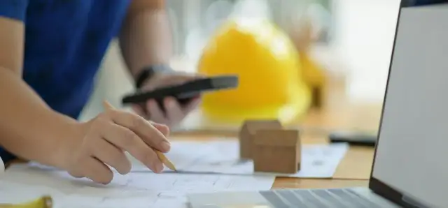 Kto może sporządzać świadectwo charakterystyki energetycznej budynku? Sprawdź wymagania i kwalifikacje