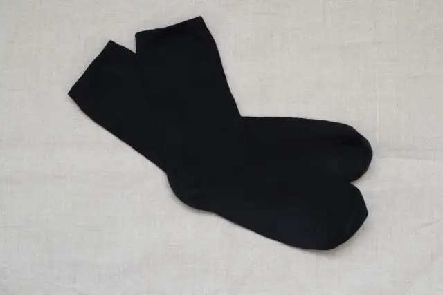 Gdzie kupić dobre skarpetki? Sprawdzone miejsca i najlepsze marki