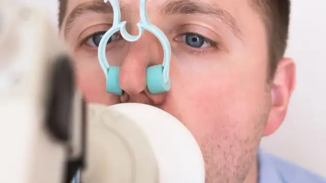 Spirometria: Gdzie wykonać, ile kosztuje i jak się przygotować?