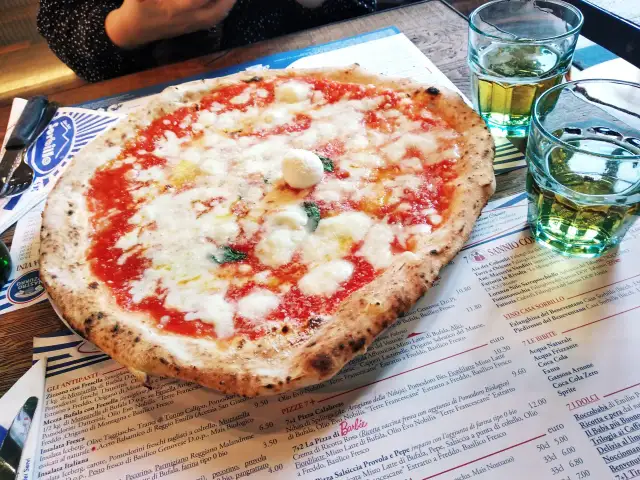 Gdzie zjeść w Rzymie tanio i smacznie? Odkryj lokalne perełki