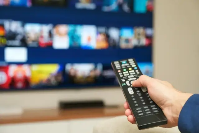 Jaka telewizja w bloku: wybierz najlepszą opcję bez zbędnych problemów