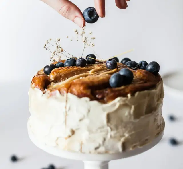 Jak zrobić tort dietetyczny, który zachwyci smakiem i nie szkodzi zdrowiu