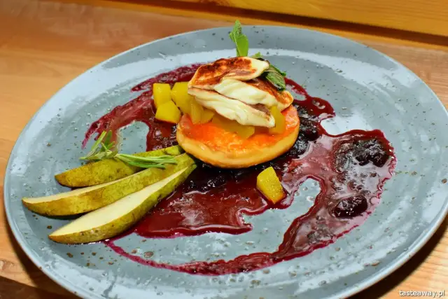 Gdzie zjeść w Zakopanem? Od karczm po Michelin Twój przewodnik!