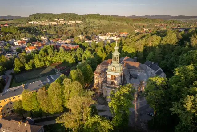 Kamienna Góra atrakcje: Odkryj sekrety i cuda Dolnego Śląska