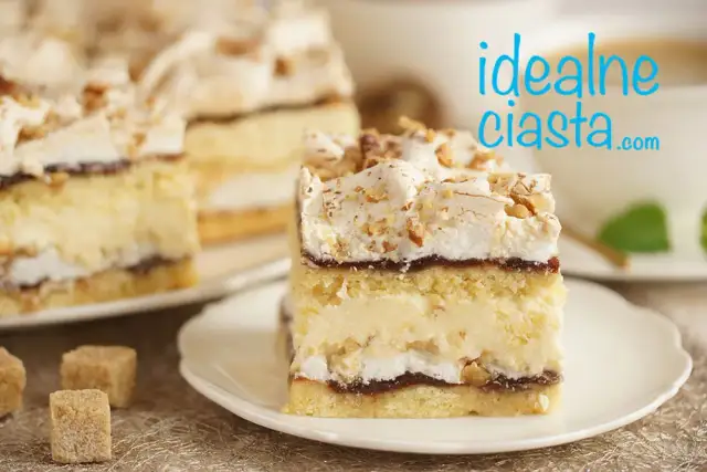 Pyszny przepis na ciasto pychotka z orzechami, które zaskoczy gości