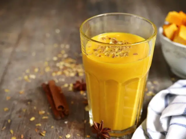 Koktajl z dyni: wyjątkowe przepisy na pyszne jesienne napoje