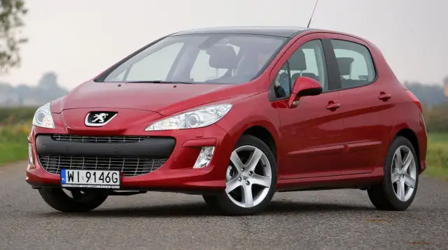 Peugeot 308 jaki silnik wybrać, aby uniknąć wysokich kosztów paliwa?