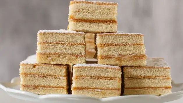 Prosty przepis na ciasto śnieżka – jak zrobić idealny deser w domu