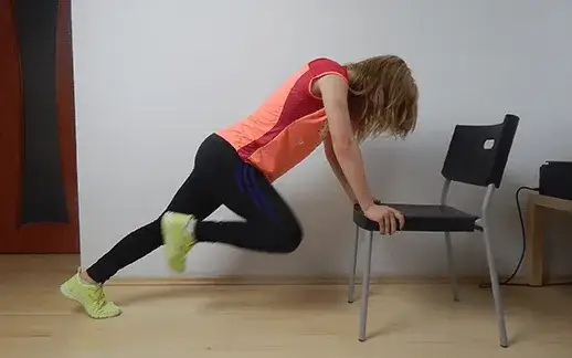 Jak ćwiczyć crossfit w domu: skuteczne treningi bez sprzętu