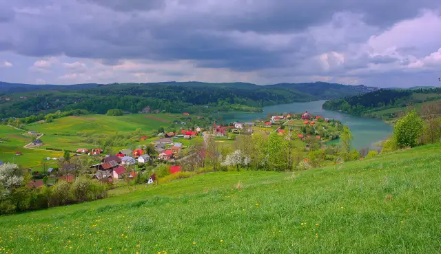 Zawóz atrakcje: Odkryj najciekawsze miejsca na wypoczynek nad jeziorem