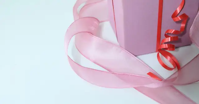 Prezent na 90 urodziny dla babci - niebanalny upominek