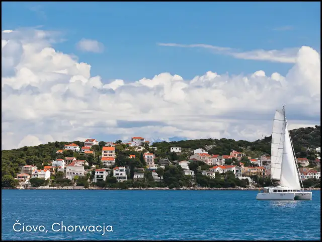 Čiovo: Wakacje w Chorwacji? Twój przewodnik po plażach i atrakcjach!