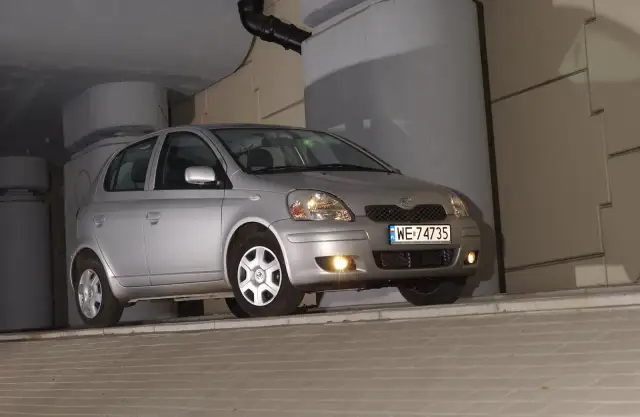 Toyota Yaris 1.4 D-4D: Pojemność baku, spalanie i zasięg - wszystko co musisz wiedzieć