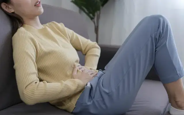 Co jeść przy nerwicy żołądka, aby złagodzić dolegliwości i poprawić samopoczucie