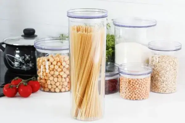 Najlepsze słoiki na makaron spaghetti, które zapobiegają łamaniu i wilgoci