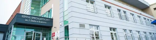 Robert Chrzanowski gdzie przyjmuje? Sprawdź adresy i usługi w Krakowie