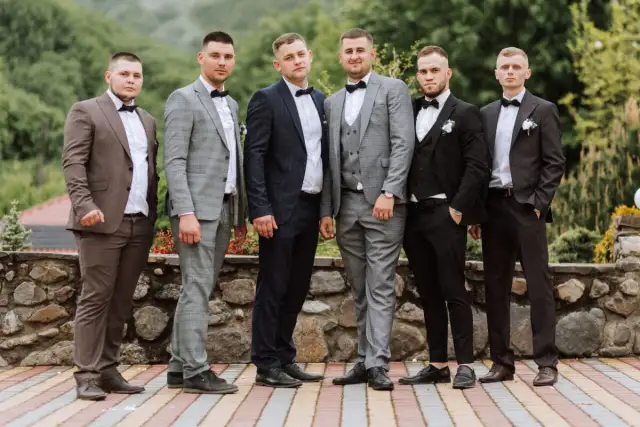 Strój męski na wesele - Doskonała kreacja dla  mężczyzny!