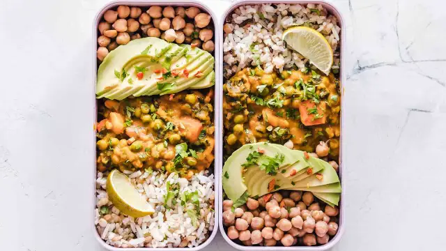 Déjeuner facile : Recettes rapides pour un midi sain et sans stress