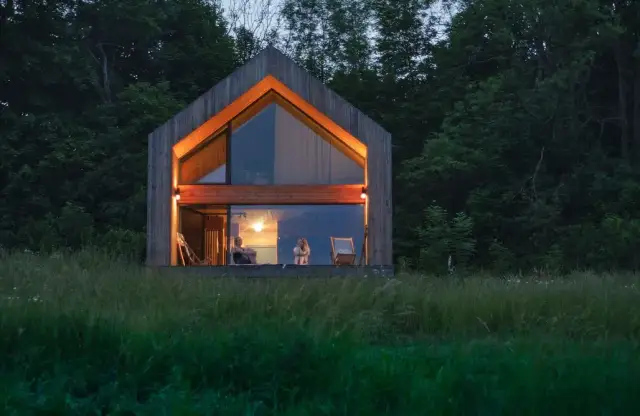Domek nad jeziorem Dolny Śląsk: Jak znaleźć idealny i zarezerwować?