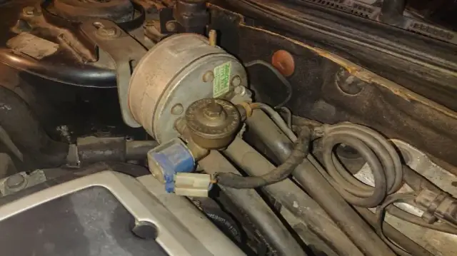 Gdzie jest czujnik temperatury gazu LPG? Oto kluczowe lokalizacje