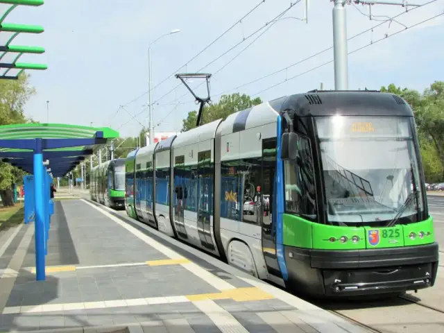 Kto może jeździć za darmo komunikacją miejską w Szczecinie? Sprawdź!