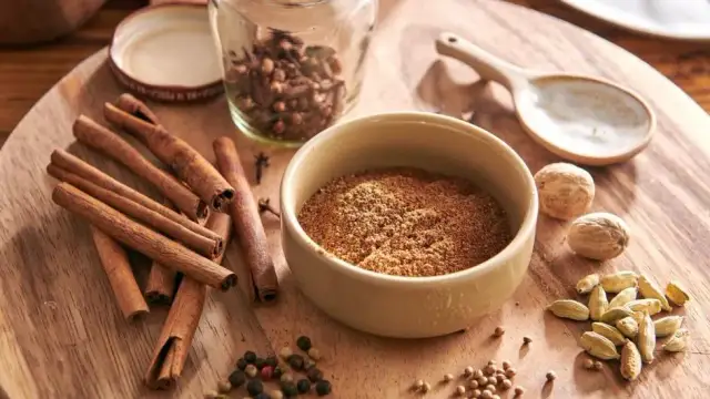 Jak zrobić Garam Masala? Autentyczny przepis krok po kroku!