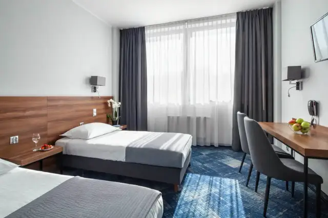 Jak tanio zarezerwować nocleg i uniknąć wysokich kosztów