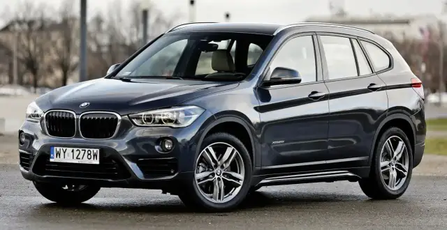 BMW X1 - kluczowe informacje o specyfikacji i osiągach modelu