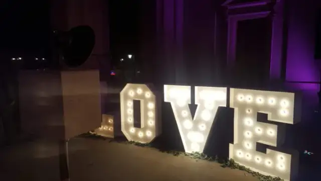 Fotobudka w Warszawie - najlepsze lokalizacje i kontakty na wyciągnięcie ręki