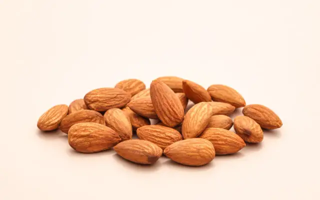 Calories amande grillée : Atout ou frein pour votre ligne ?