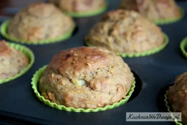 Zdrowe babeczki marchewkowe bez cukru: przepis i wartości odżywcze