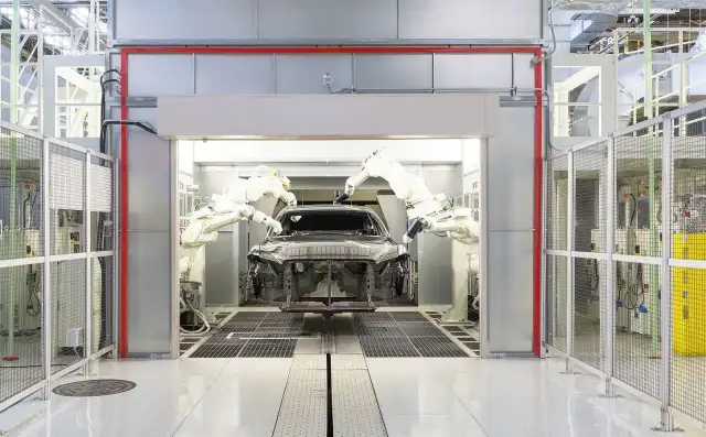 Toyota: Jaki kraj? Japońskie korzenie, polskie fabryki!