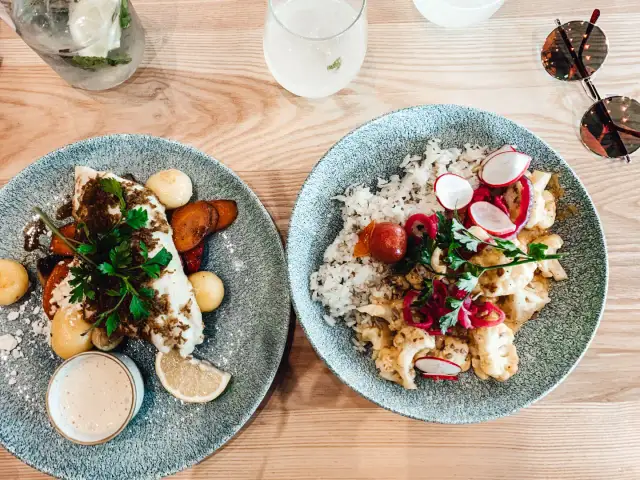 Gdzie zjeść śniadanie w Kołobrzegu? Odkryj najlepsze miejsca i smaki