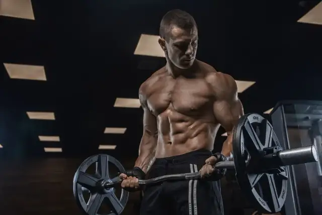 CrossFit: Ile razy trenować w tygodniu? Maksymalne efekty i bezpieczeństwo