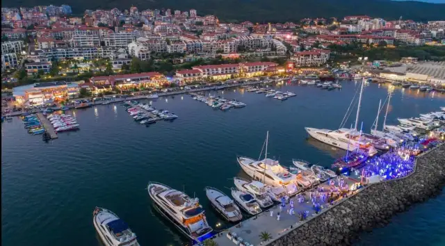 Sveti Vlas: Od taniej tawerny po luksus. Gdzie zjeść najlepiej?