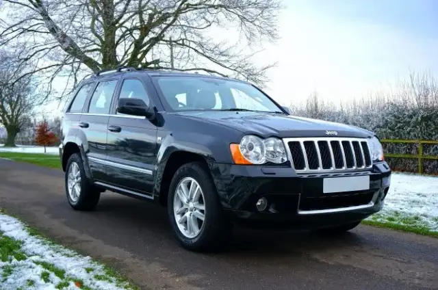 Samochód SUV co to znaczy? Poznaj jego cechy i zalety