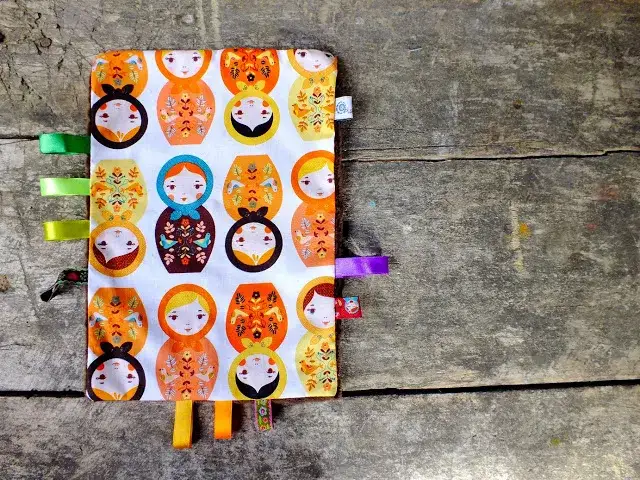 Jak uszyć przytulankę z metkami – proste kroki do wyjątkowej zabawki