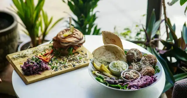 Gdzie zjeść w Bydgoszczy? Odkryj najlepsze restauracje i smaki