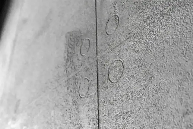 Jak zrobić beton architektoniczny na zewnątrz bez błędów i kosztów