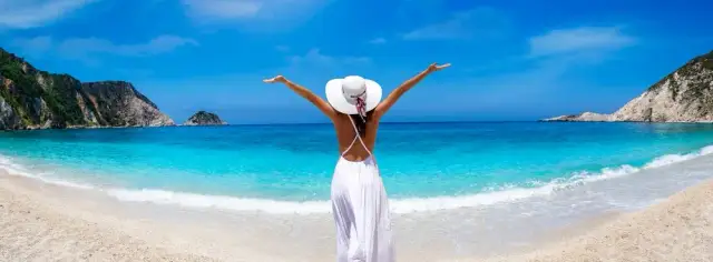 Gdzie nad morze w listopadzie – ciepłe miejsca na udany wypoczynek