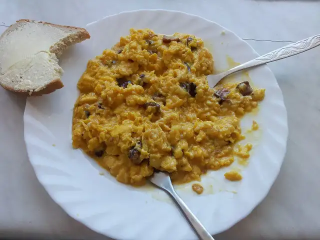 Jajka a cholesterol: Mit obalony? Ile jajek jeść bez obaw?