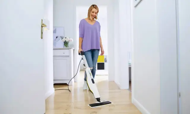 Mop parowy czy elektryczny? Wybierz idealny do Twoich podłóg!