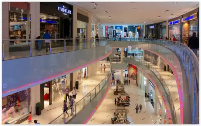 Co warto kupić na lotnisku w Dubaju, aby zaoszczędzić pieniądze?